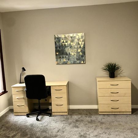 Willa Executive Or Large Family 5-Bed House - Hosted By Hutch Lifestyle Coventry Zewnętrze zdjęcie