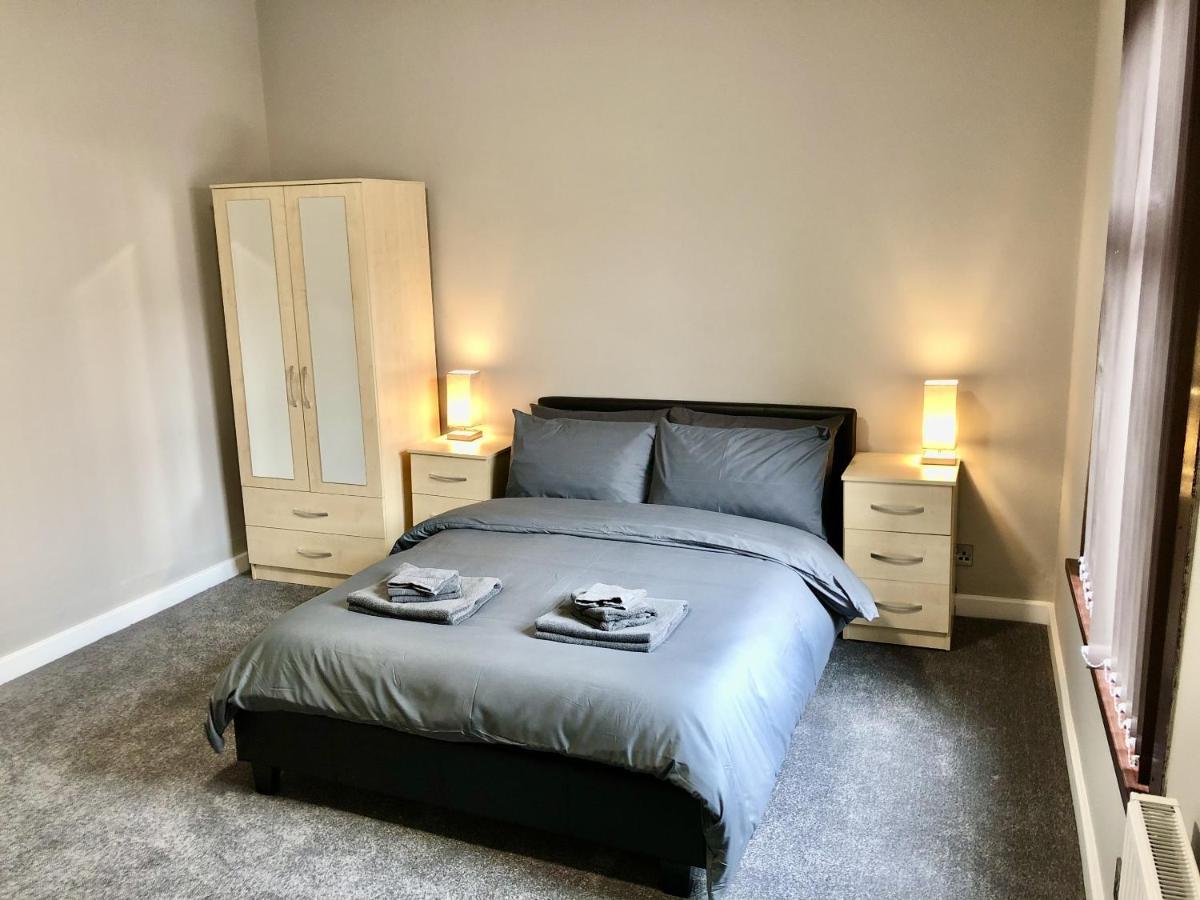 Willa Executive Or Large Family 5-Bed House - Hosted By Hutch Lifestyle Coventry Zewnętrze zdjęcie