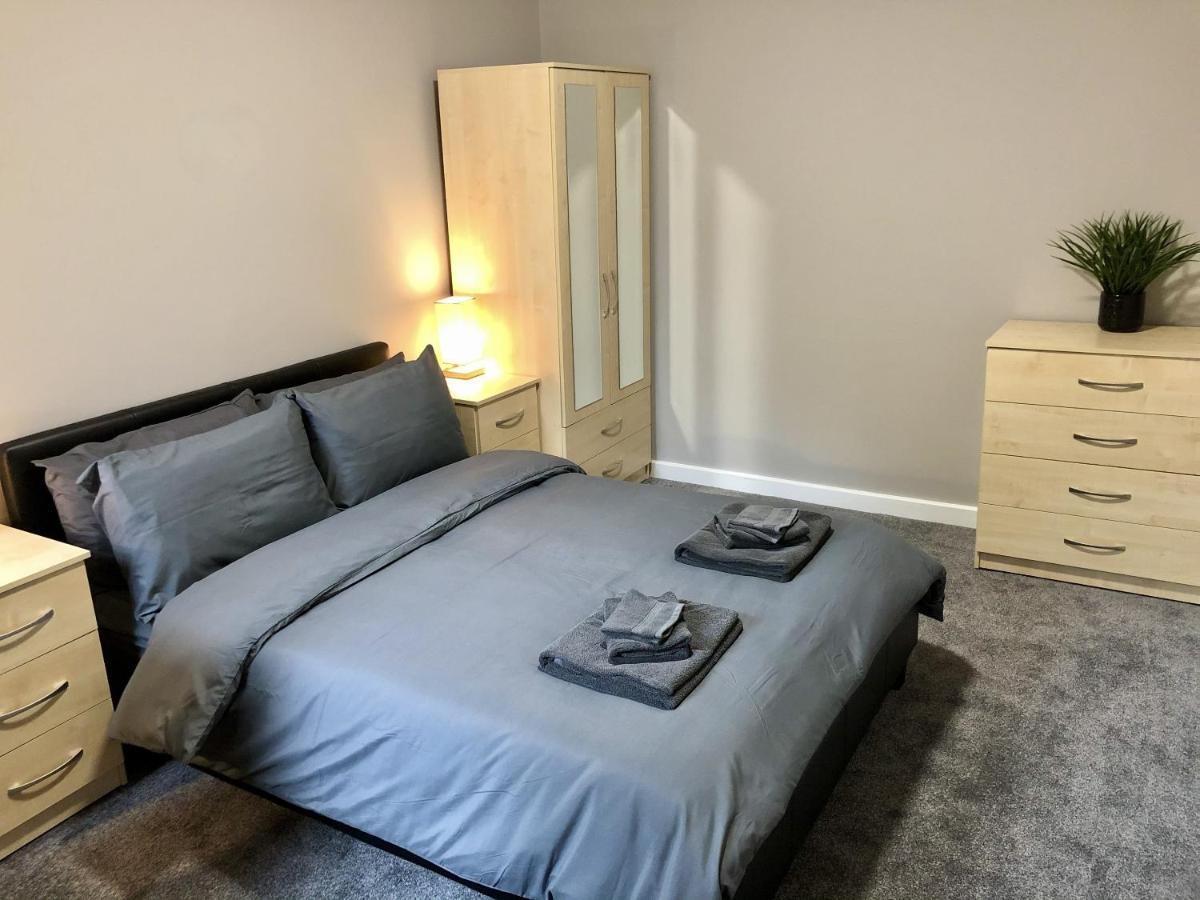 Willa Executive Or Large Family 5-Bed House - Hosted By Hutch Lifestyle Coventry Zewnętrze zdjęcie