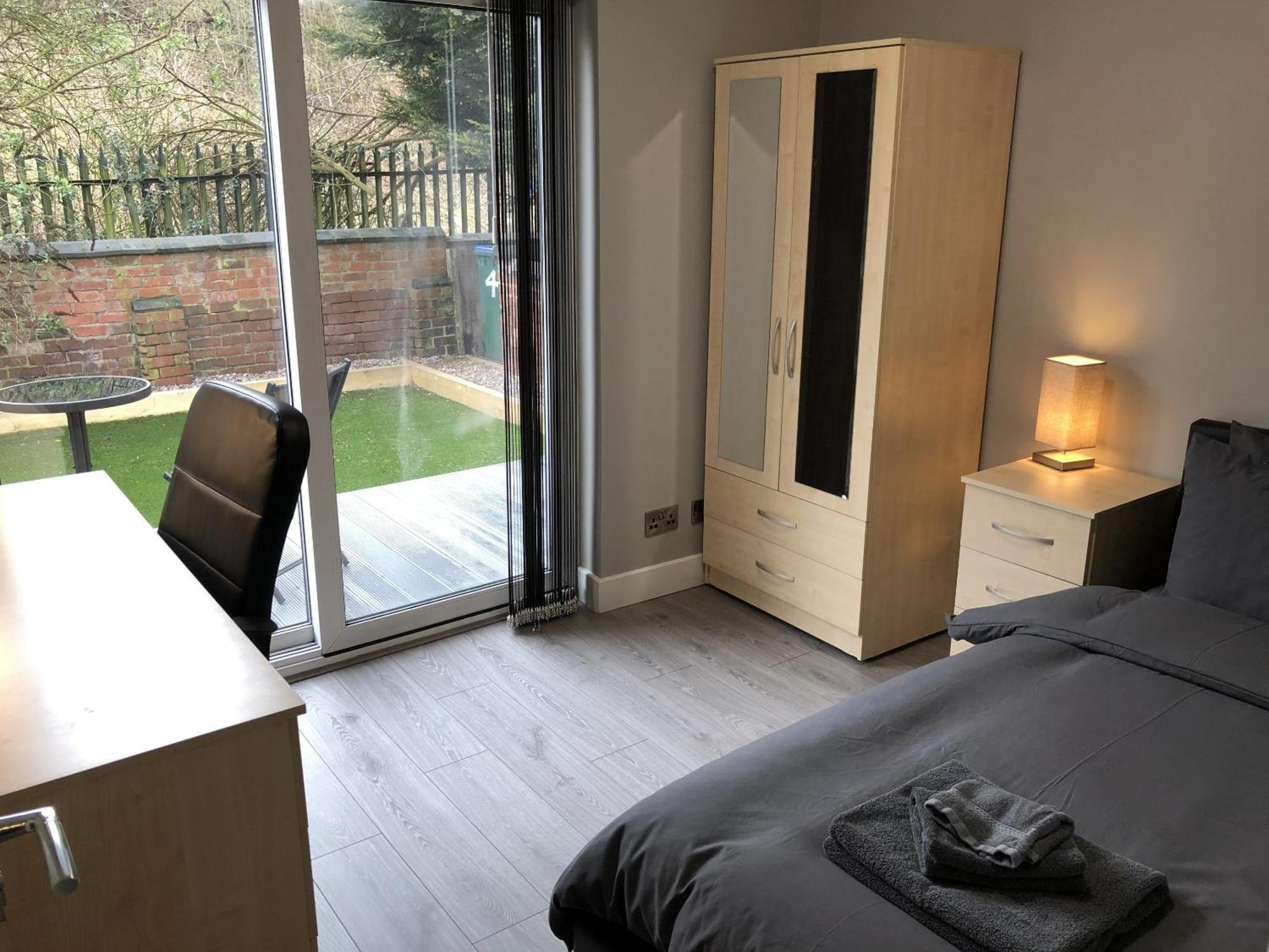 Willa Executive Or Large Family 5-Bed House - Hosted By Hutch Lifestyle Coventry Zewnętrze zdjęcie